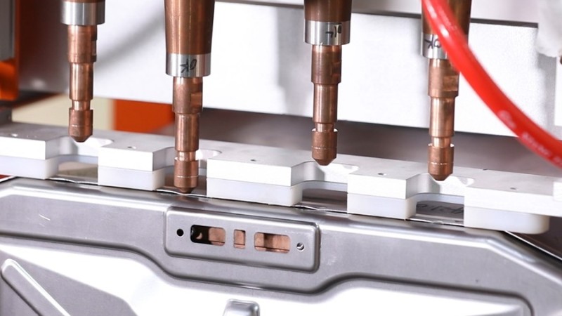 不锈钢自动点焊机在焊接时注意这些问题，可提高30%的不锈钢焊接效率
